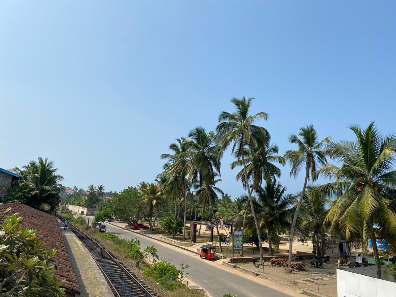 New Bimal Villa Bentota Exteriör bild