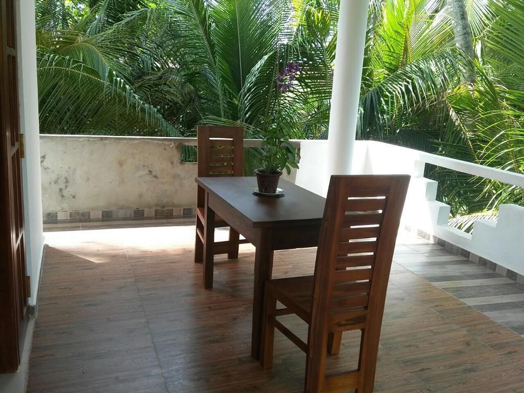 New Bimal Villa Bentota Exteriör bild