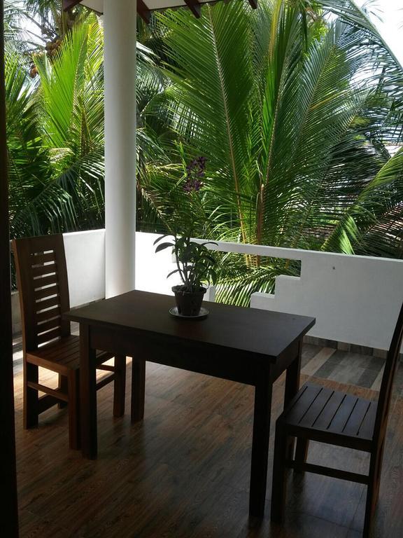 New Bimal Villa Bentota Exteriör bild