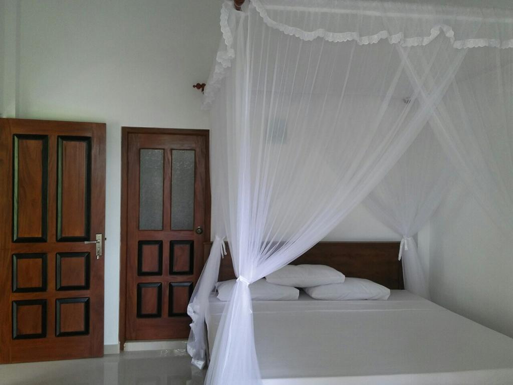 New Bimal Villa Bentota Exteriör bild