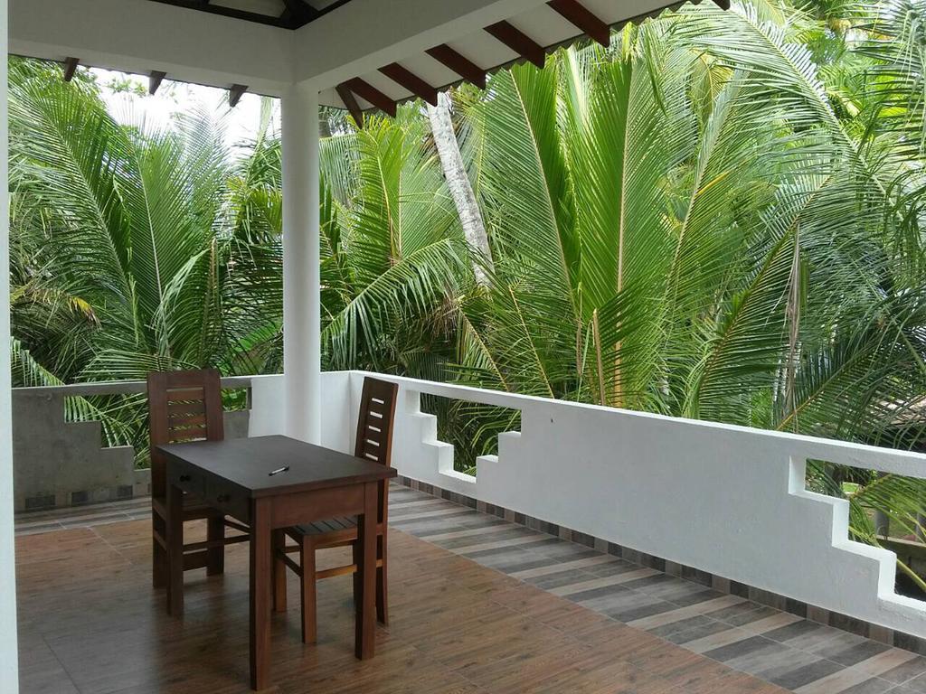 New Bimal Villa Bentota Exteriör bild
